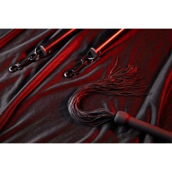 CHICOTE EM SILICONE PRETO OUCH!